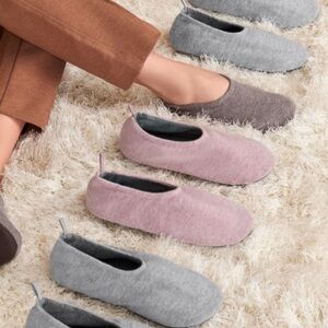 Bombas Size 7-8 Ballet Slipper Wool-Cashmere Blend Womens pink Purple Slippers